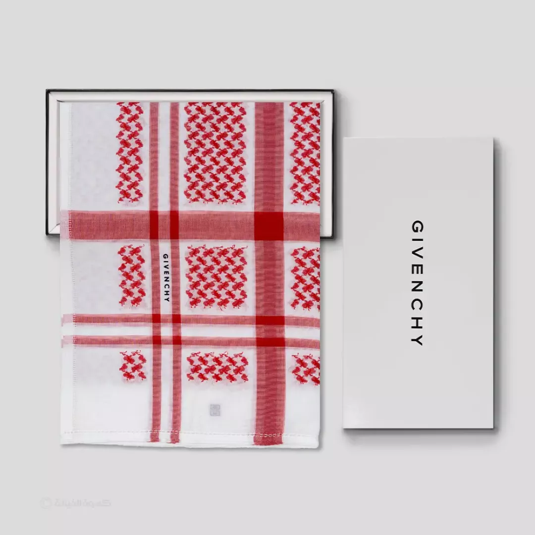 شماغ جيفنشي إصدار 2024 من ماركة GIVENCHY - أكسيك Axeek