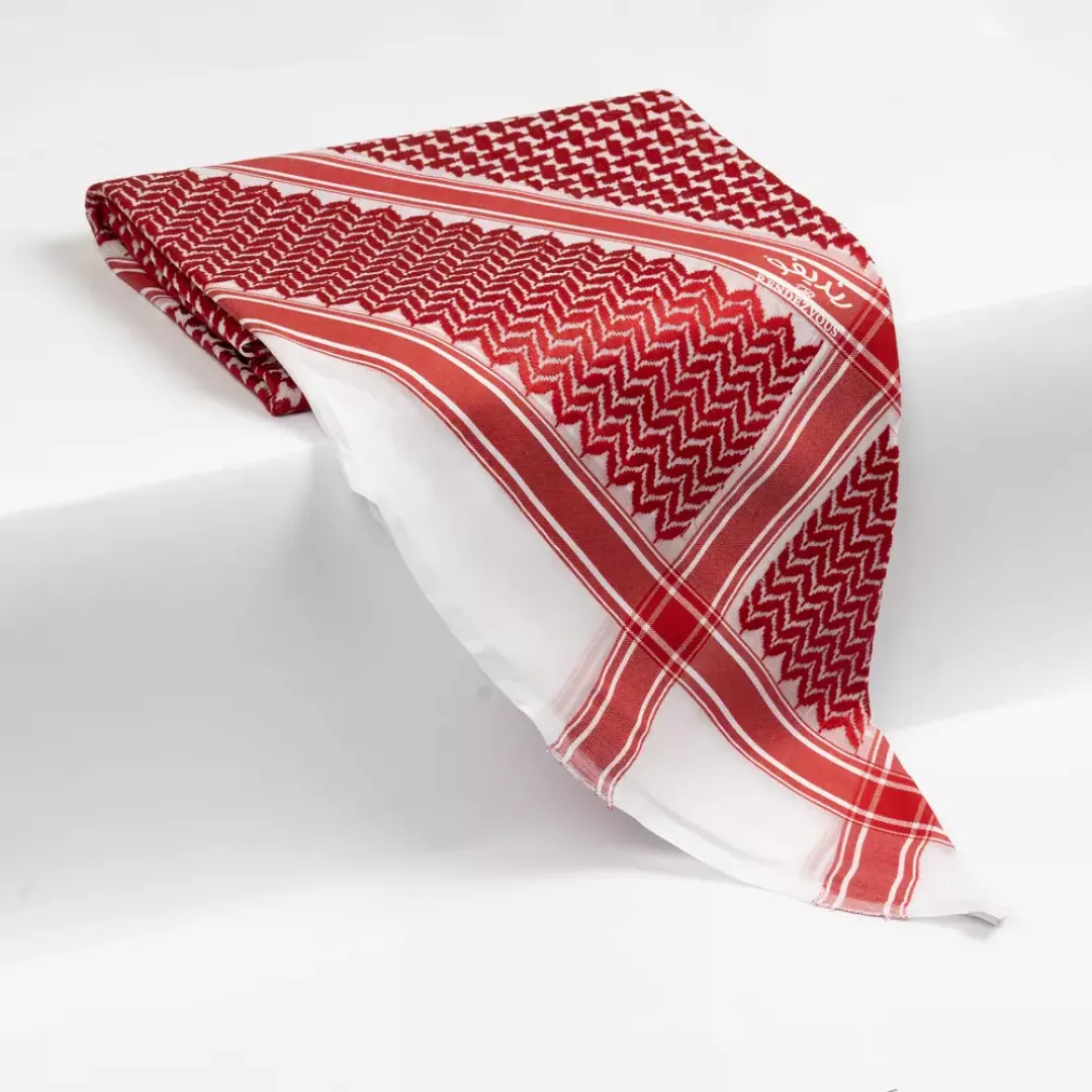 شماغ رنديفو احمر كلاسيك RED2 من ماركة Rendezvous - أكسيك Axeek