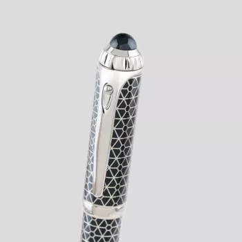 قلم الدهنج أسود فضي نقشة D1040