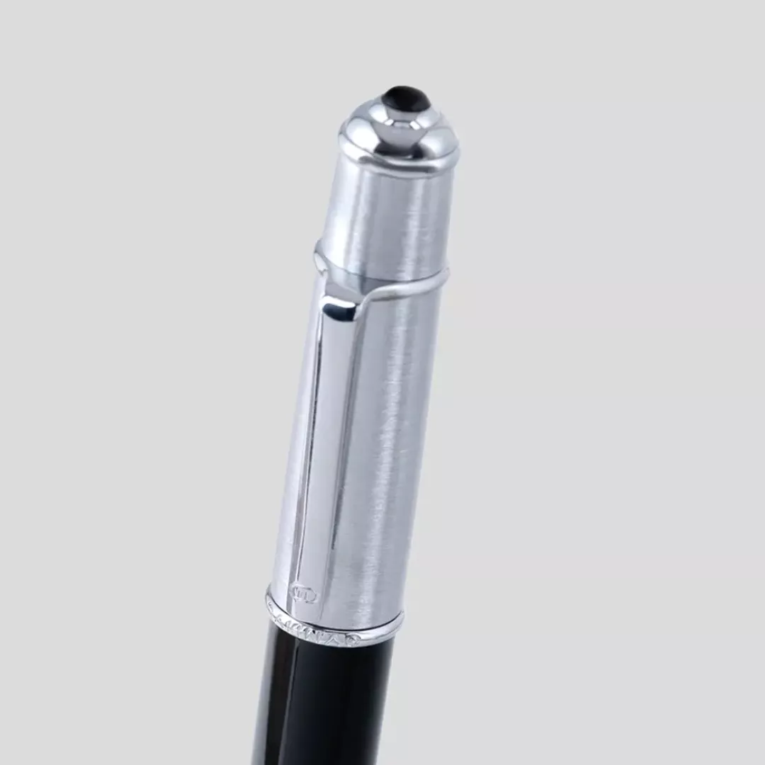 قلم الدهنج أسود فضي D1054 من ماركة DAHNAG - أكسيك Axeek