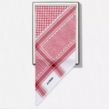 شماغ الفريد احمر بلس S656