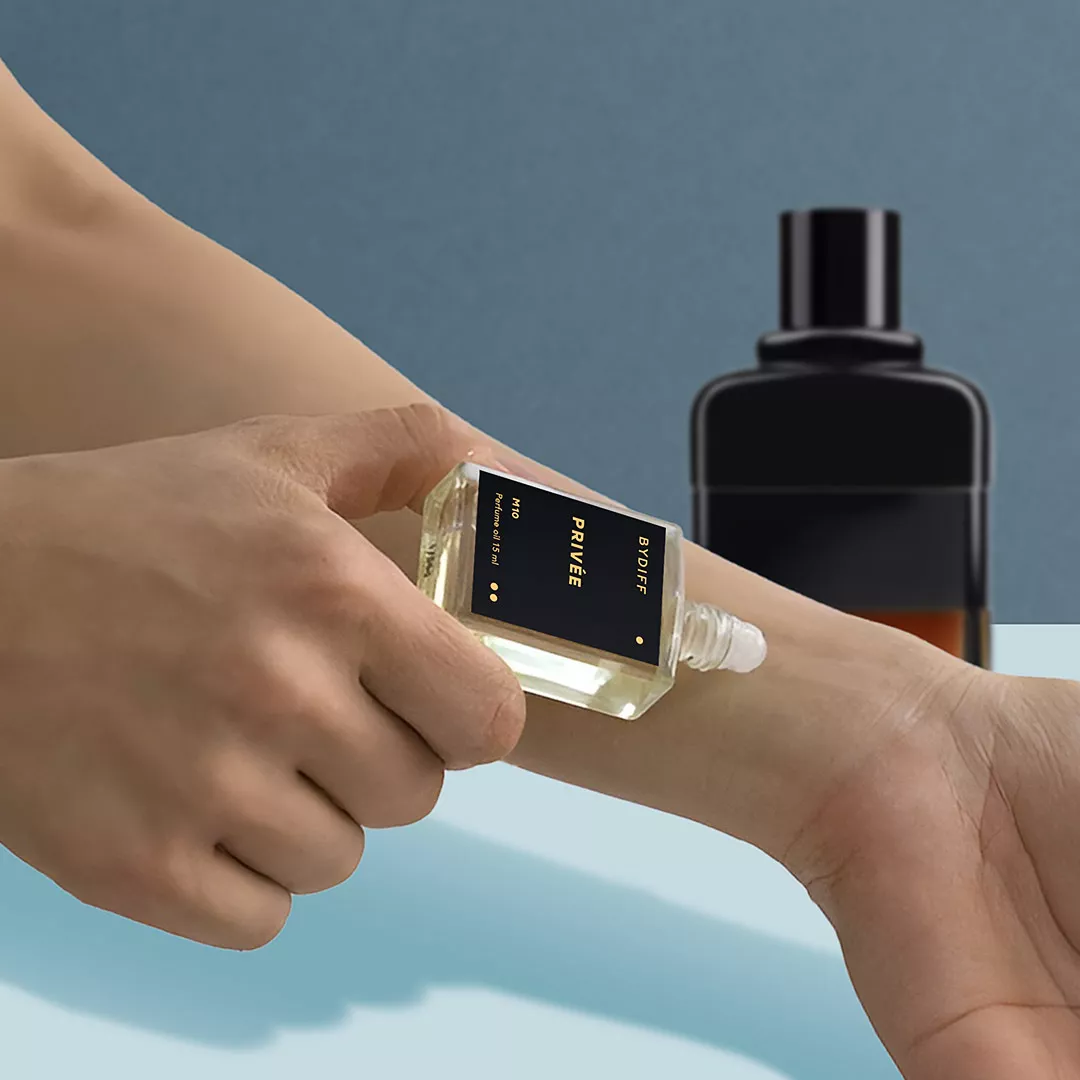عطر جنتلمان مركز للرجال بايدف M10 من ماركة BYDIFF - أكسيك Axeek