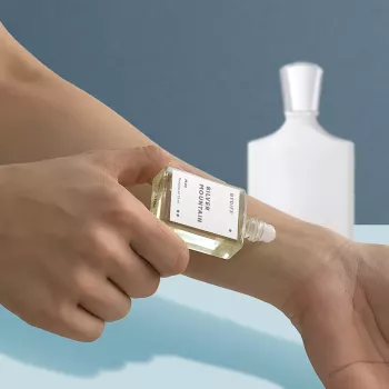 عطر سيلفر ماونتن مركز للرجال بايدف M03