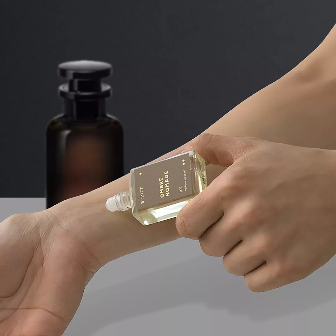 عطر عنبر نوماد مركز للجنسين بايدف U72 من ماركة BYDIFF - أكسيك Axeek