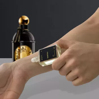 عطر سانتال مركز للجنسين بايدف U75