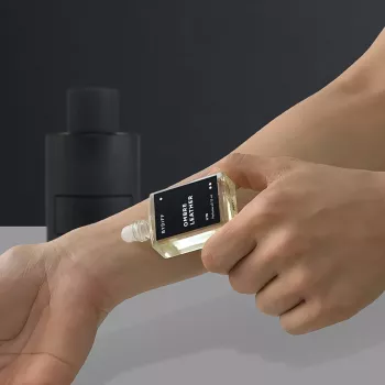 عطر أومبري ليذر مركز للجنسين بايدف U78