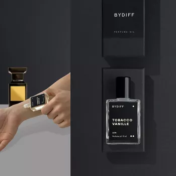عطر توباكو فانيلا مركز للجنسين بايدف U79