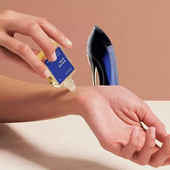 عطر جود جيرل مركز للنساء بايدف W35