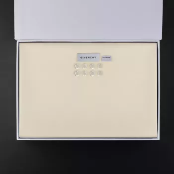 قماش رجالي كريمي غامق جيفنشي G9008DC