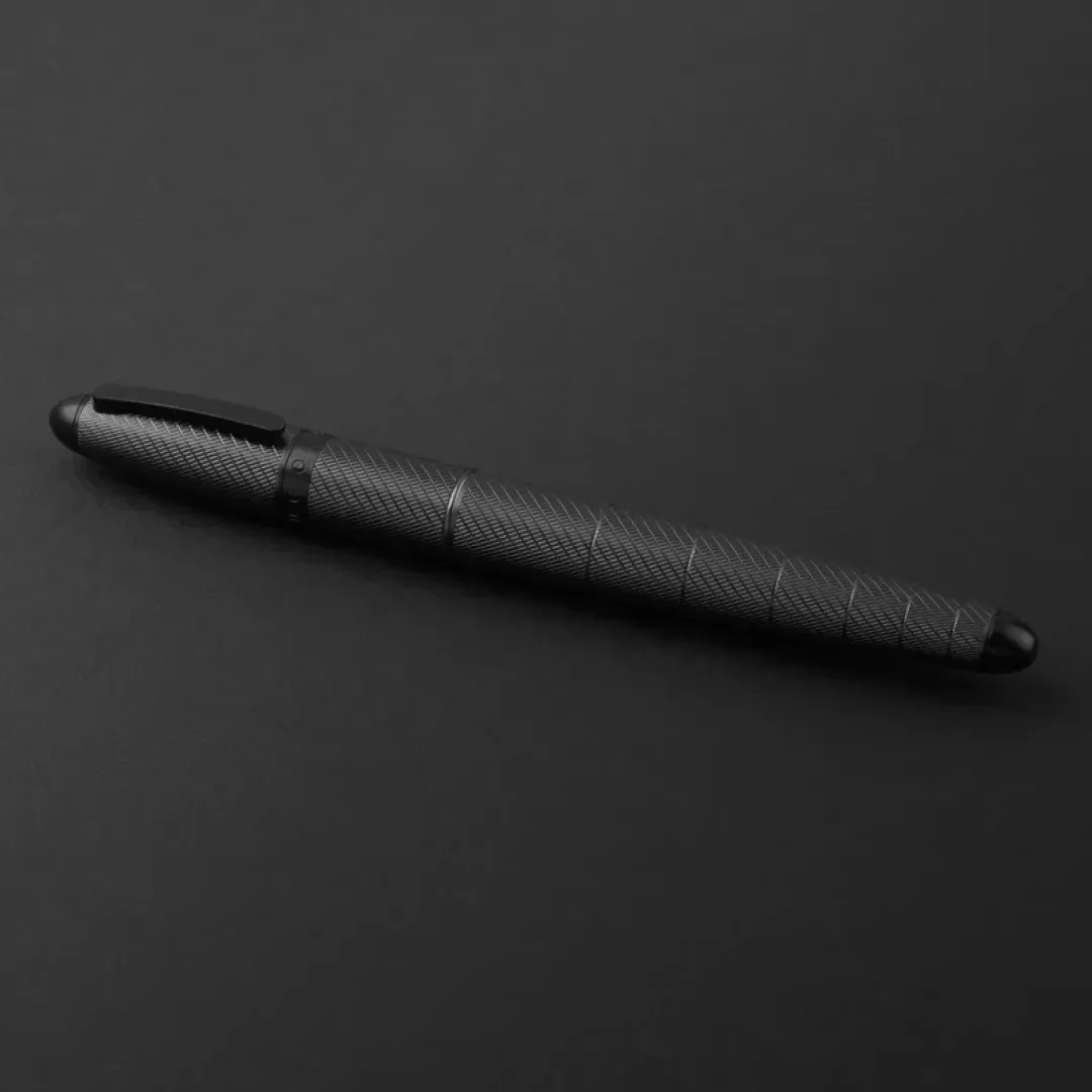 قلم هوغو بوس HSF1565D من ماركة HUGO BOSS - أكسيك Axeek