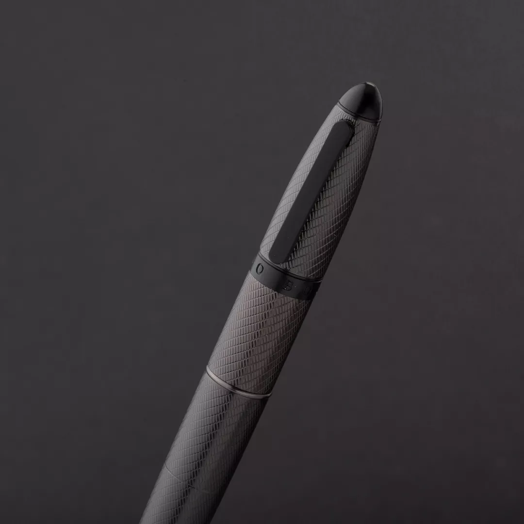 قلم هوغو بوس HSF1565D من ماركة HUGO BOSS - أكسيك Axeek