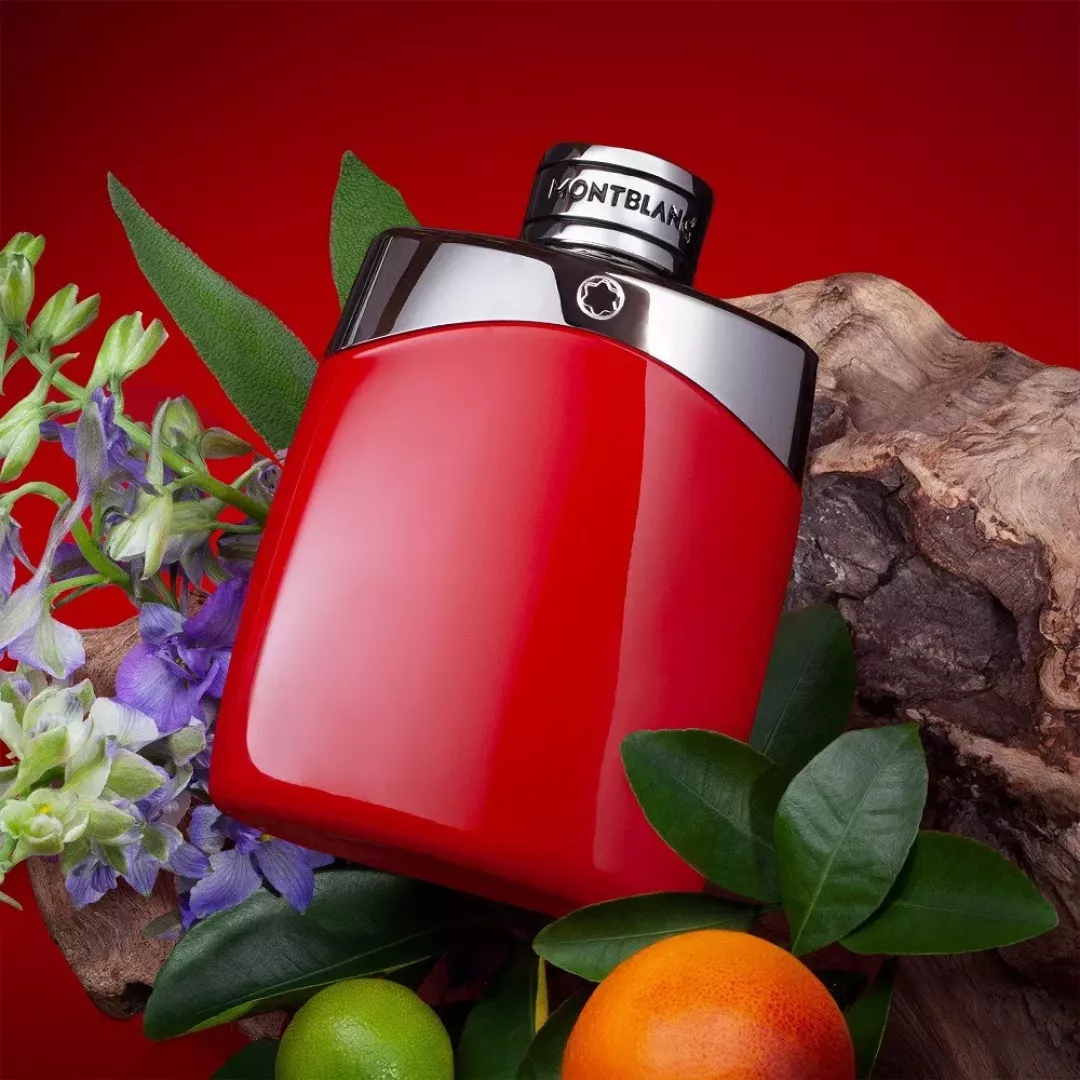 عطر مونت بلانك ليجند رد - او دو بارفيوم للرجال 100 مل من ماركة Mont Blanc - أكسيك Axeek