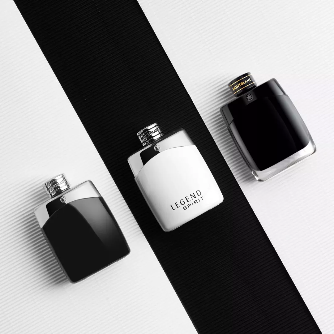 عطر مونت بلانك ليجند - او دو بارفيوم للرجال 100 مل من ماركة Mont Blanc - أكسيك Axeek