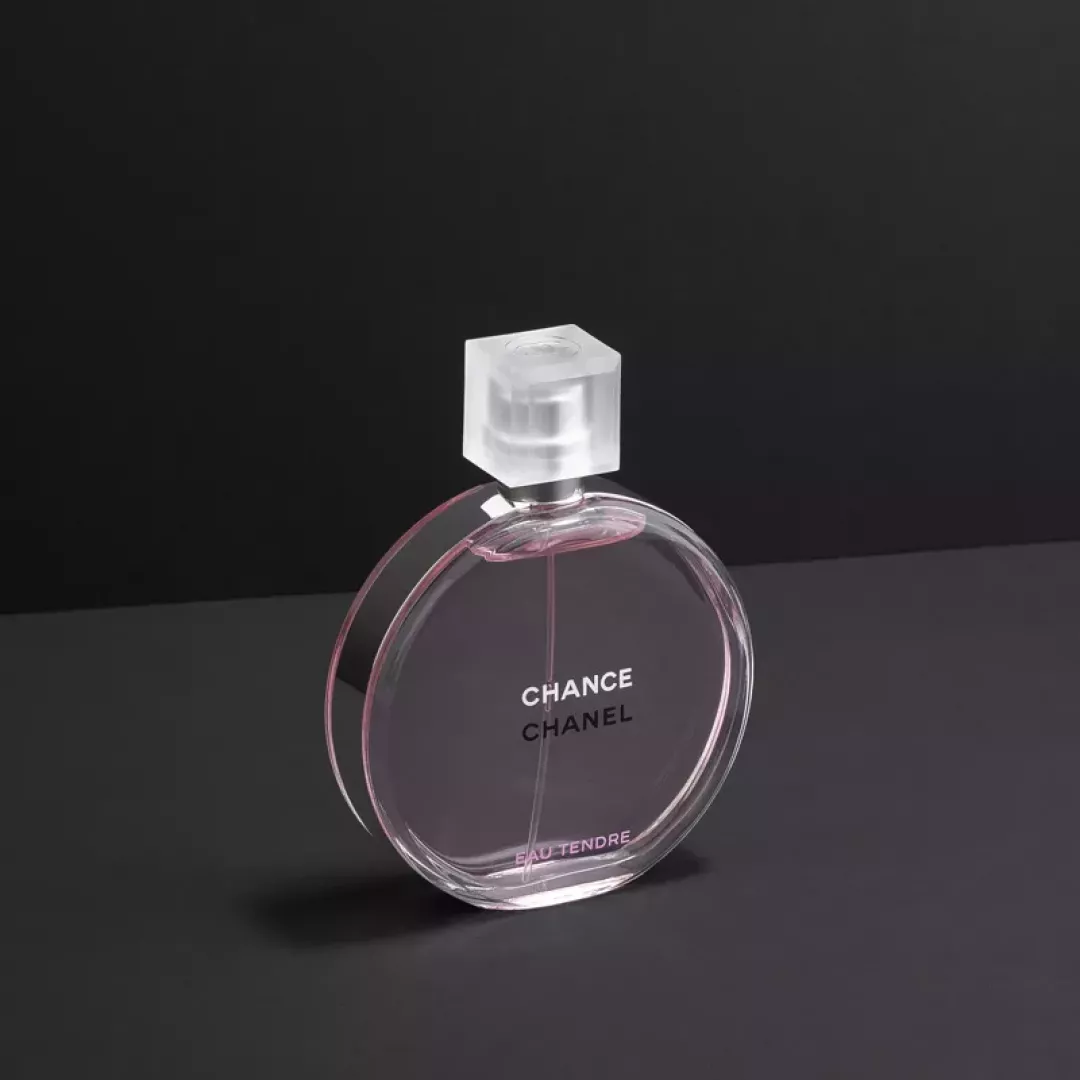 عطر شانيل شانس او تيندر - أو دي تواليت للنساء 100 مل من ماركة Chanel - أكسيك Axeek