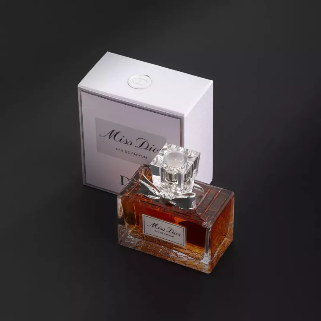 عطر كريستيان ديور ميس ديور - أو دي بارفيوم للنساء 100 مل من ماركة Dior - أكسيك Axeek