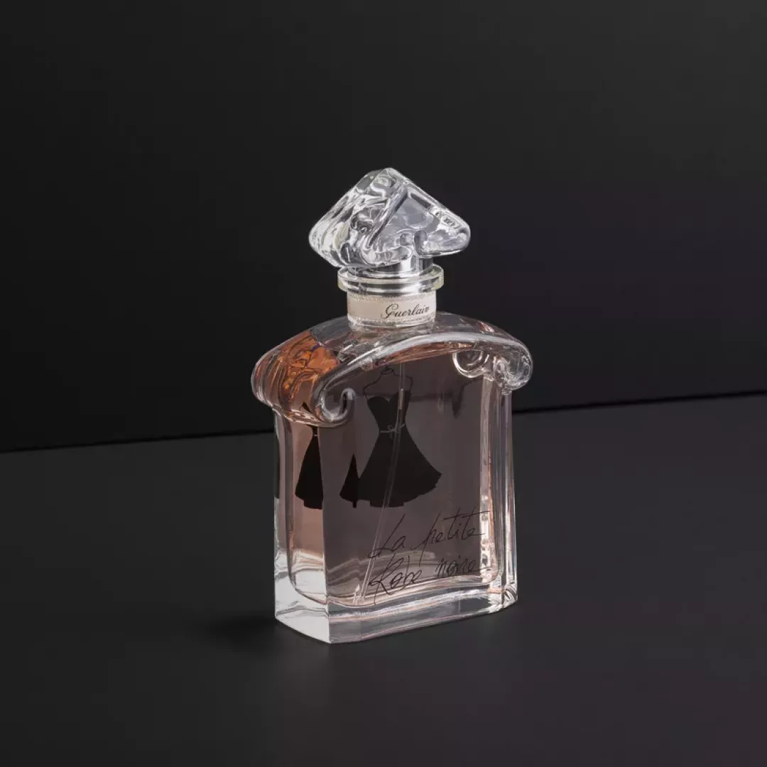 عطر جيرلان لا بيتيت روب نوار ما روب كوكتيل - للنساء 100مل من ماركة Guerlain - أكسيك Axeek