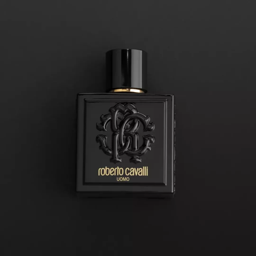 عطر روبرتو كافالي اومو - أو دي تواليت للرجال 100 مل من ماركة Roberto Cavalli - أكسيك Axeek