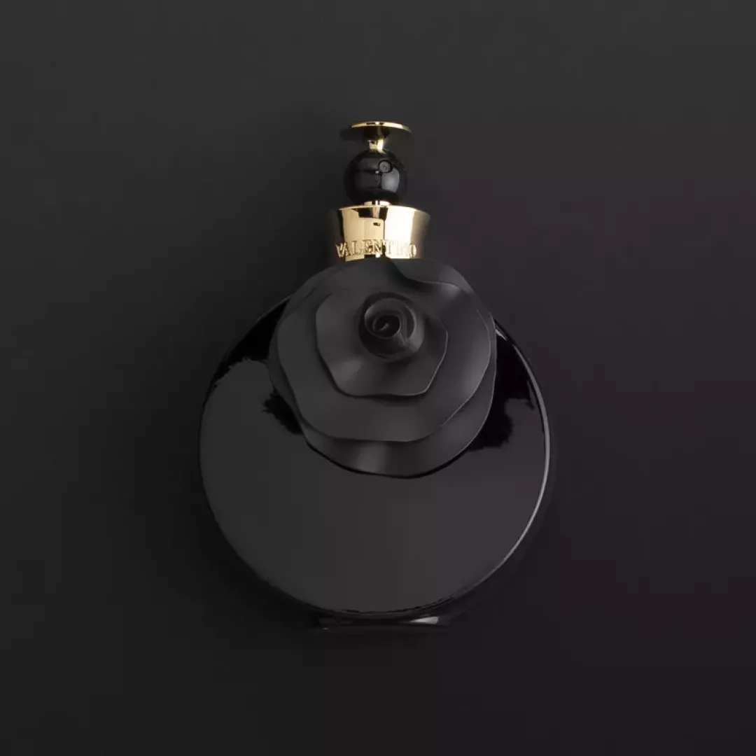 عطر فالنتينو فالنتينا عود اسوليوت - أو دي بارفان للنساء 80 مل من ماركة Valentino - أكسيك Axeek