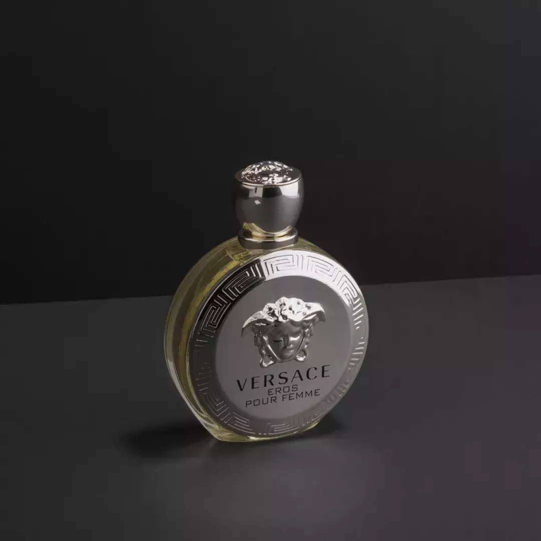 عطر فرزاتشي ايروس بور فيم - أو دي بارفيوم للنساء 100 مل من ماركة Versace - أكسيك Axeek