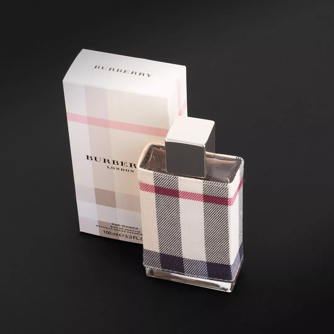 عطر بربري لندن - أو دي بارفيوم للنساء 100 مل من ماركة Burberry - أكسيك Axeek
