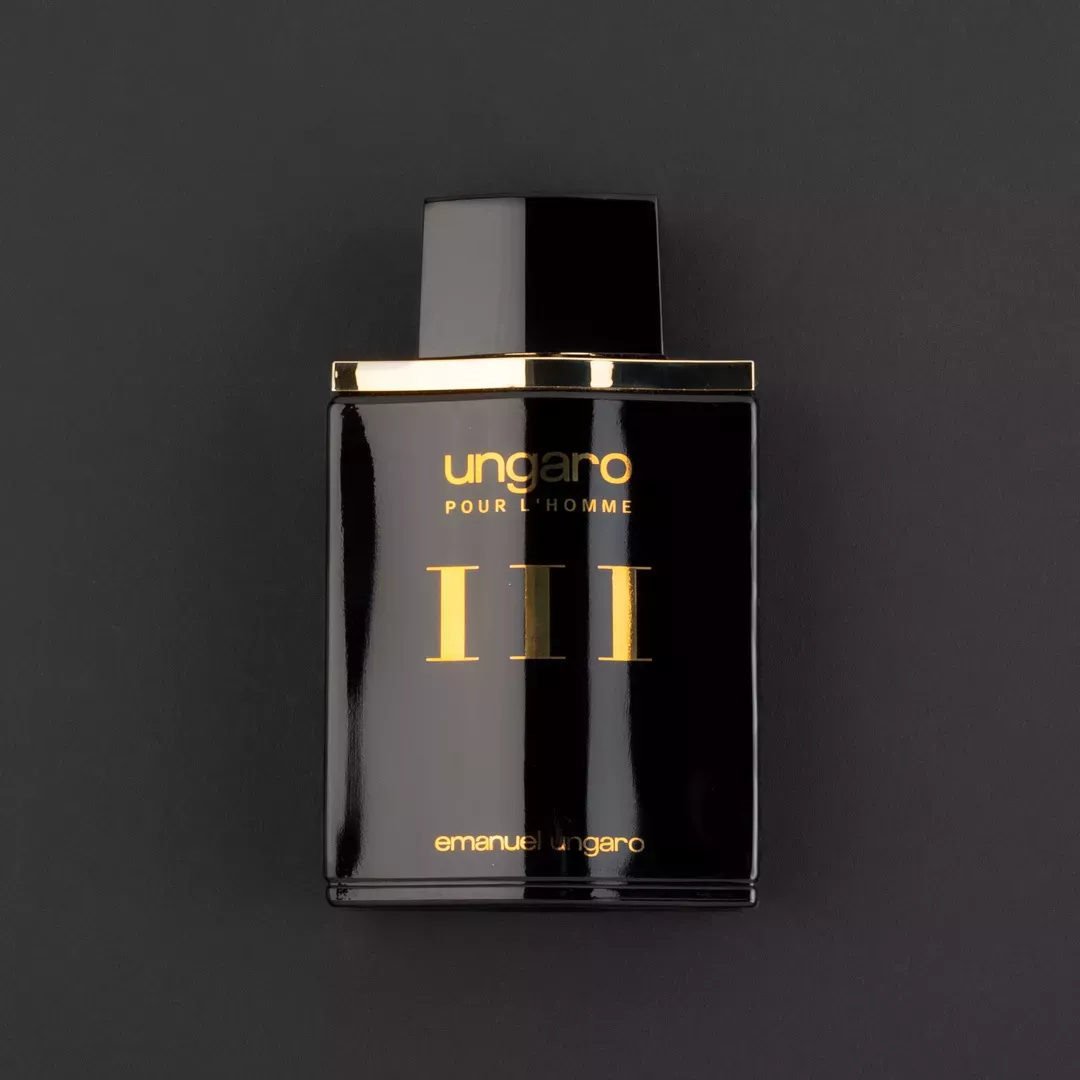 عطر ايمانويل أنغارو بور ليهوم ثري - أو دي تواليت للرجال 100 مل من ماركة Emanuel Ungaro - أكسيك Axeek