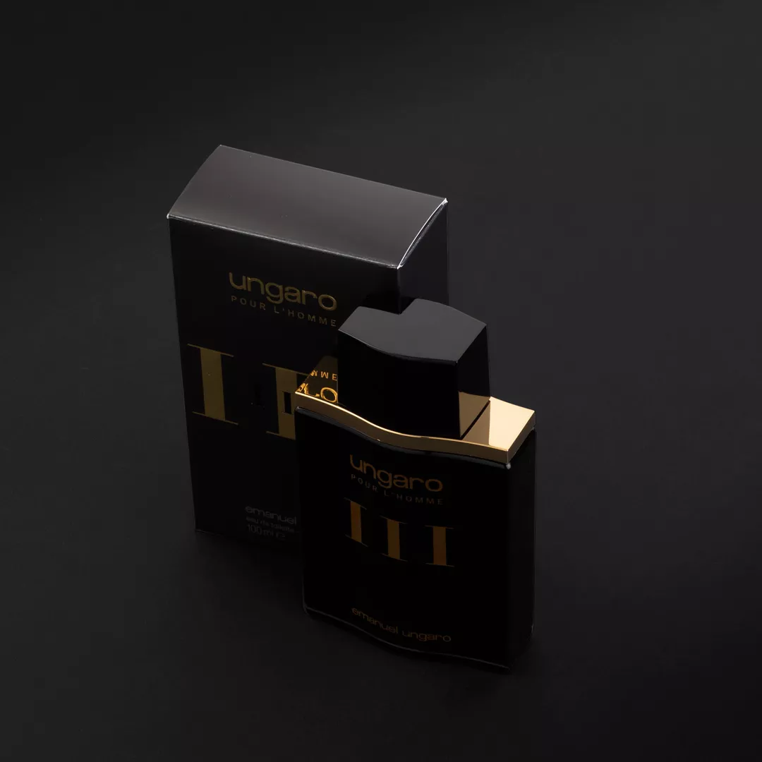 عطر ايمانويل أنغارو بور ليهوم ثري - أو دي تواليت للرجال 100 مل من ماركة Emanuel Ungaro - أكسيك Axeek