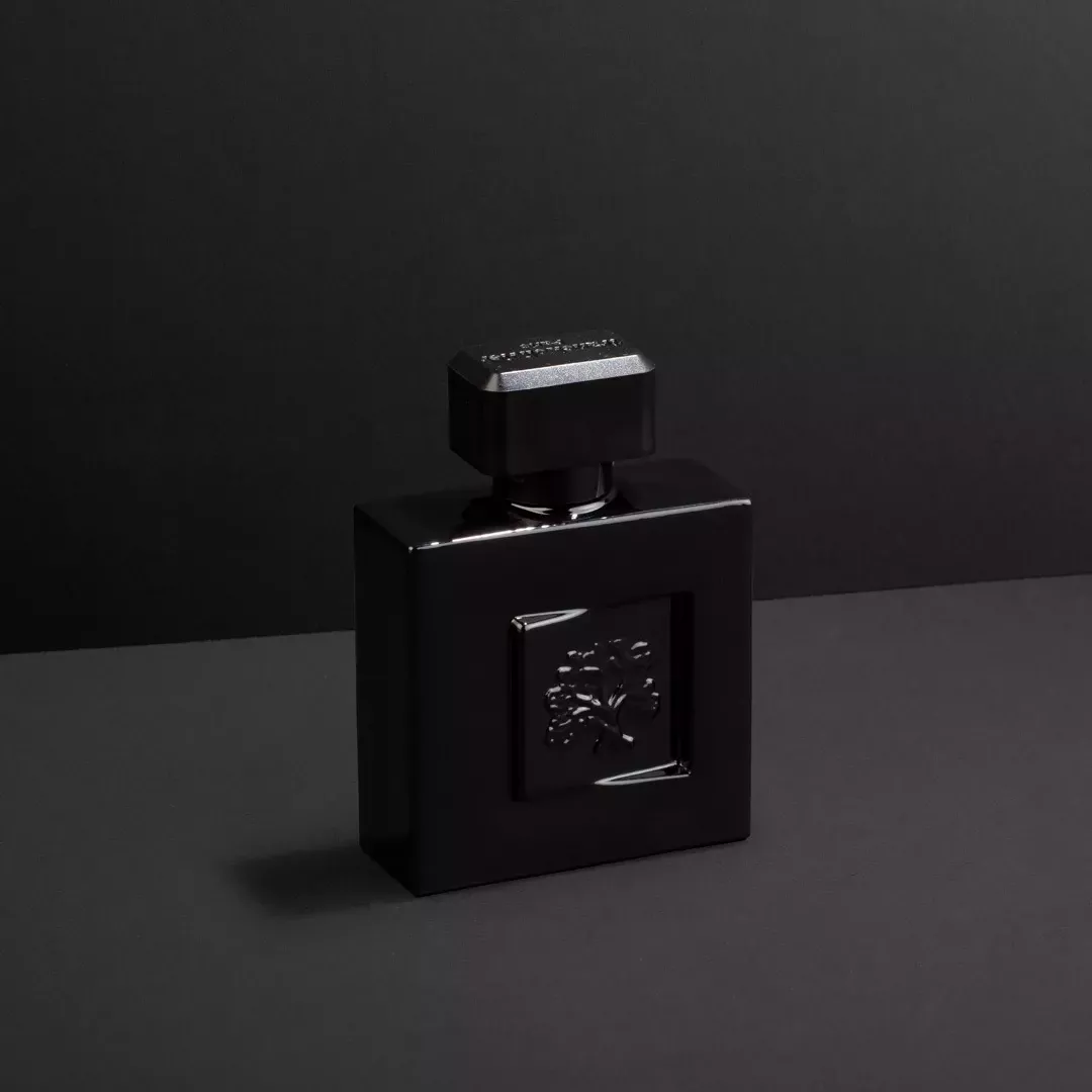 عطر فرانك اوليفر بلاك تاتش - أو دي تواليت للرجال 100 مل من ماركة Franck Olivier - أكسيك Axeek