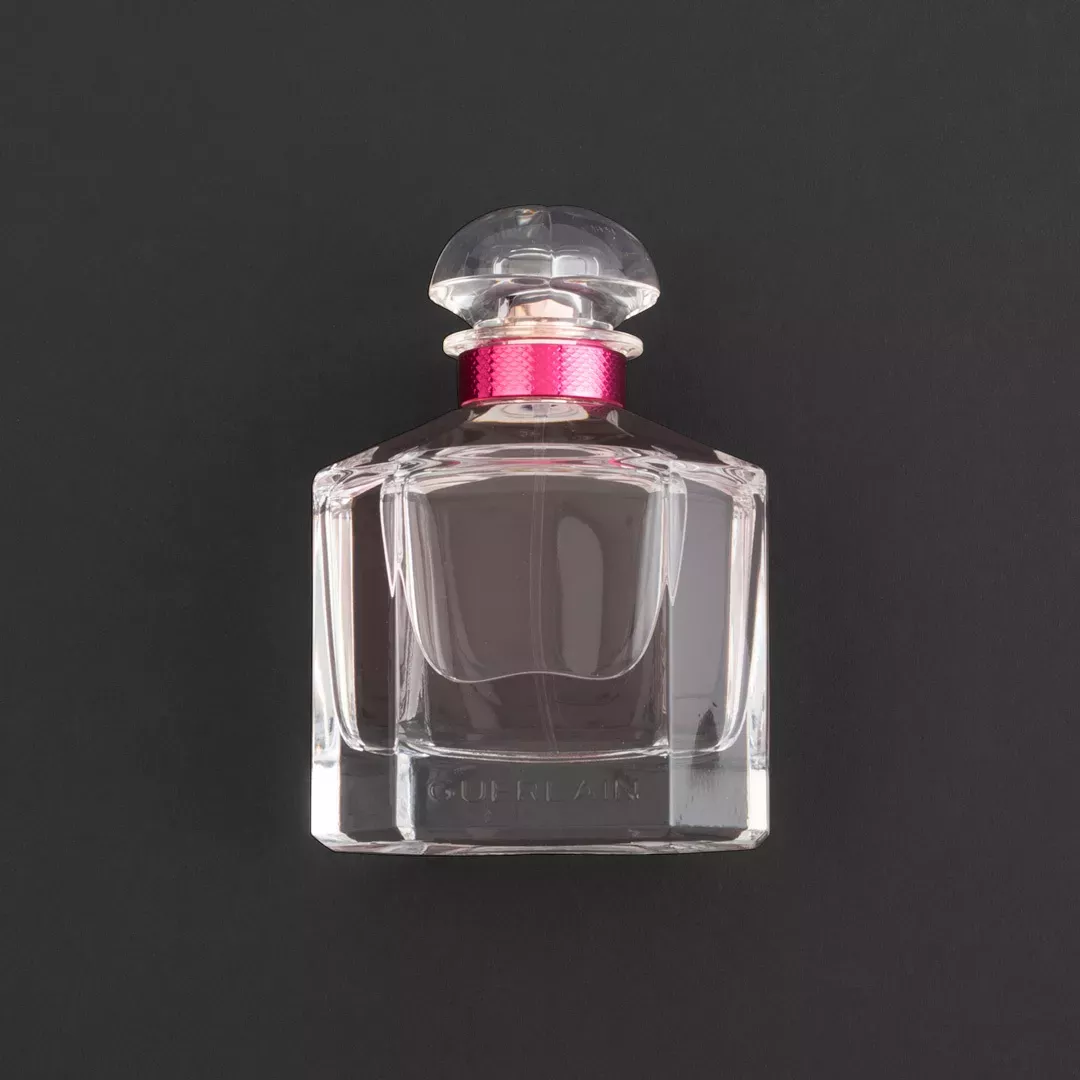 عطر جيرلان مون بلوم اوف روز - أو دي تواليت للنساء 100 مل من ماركة Guerlain - أكسيك Axeek