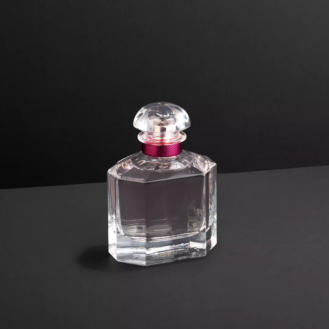 عطر جيرلان مون بلوم اوف روز - أو دي تواليت للنساء 100 مل من ماركة Guerlain - أكسيك Axeek