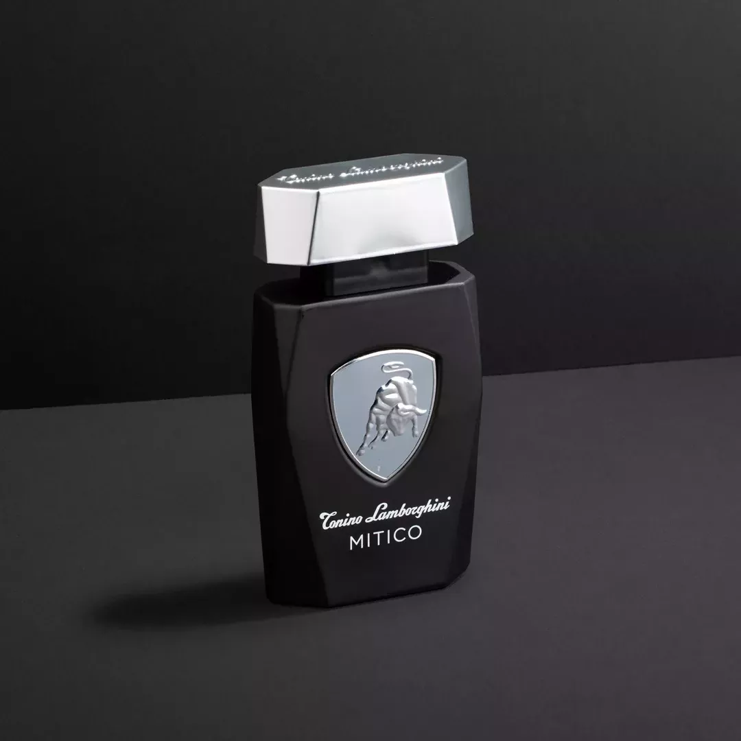 عطر تونينو لامبورغيني ميتيكو - أو دي تواليت للرجال 125 مل من ماركة LAMBORGHINI - أكسيك Axeek