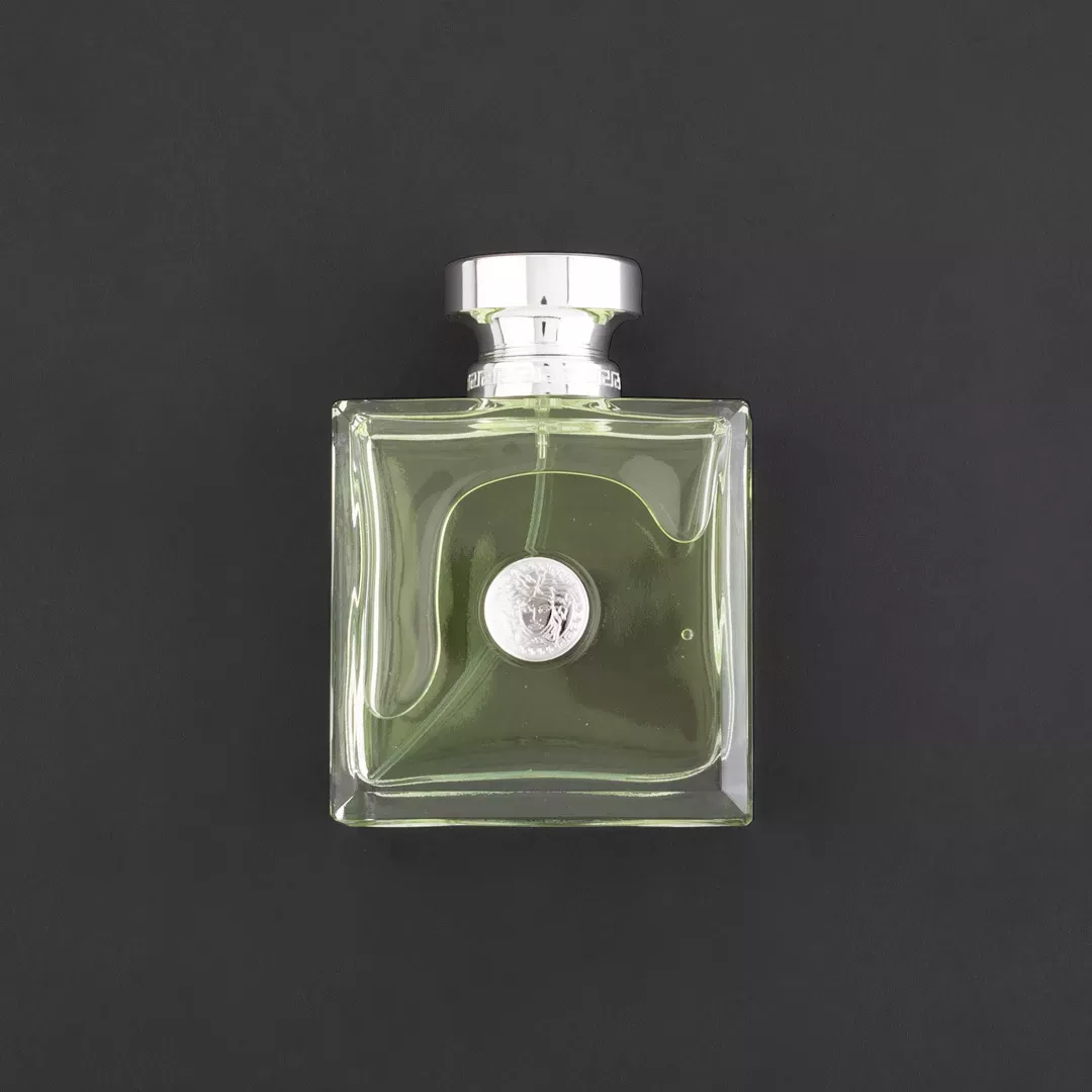عطر فرزاتشي فيرزينس - أو دي تواليت للنساء 100 مل من ماركة Versace - أكسيك Axeek