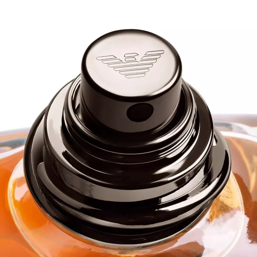 عطر جورجيو أرماني سترونجر ويذ يو للرجال 100 مل من ماركة Giorgio Armani - أكسيك Axeek