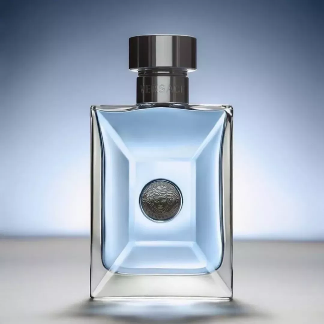 عطر فرزاتشي بور اوم للرجال 100 مل من ماركة Versace - أكسيك Axeek