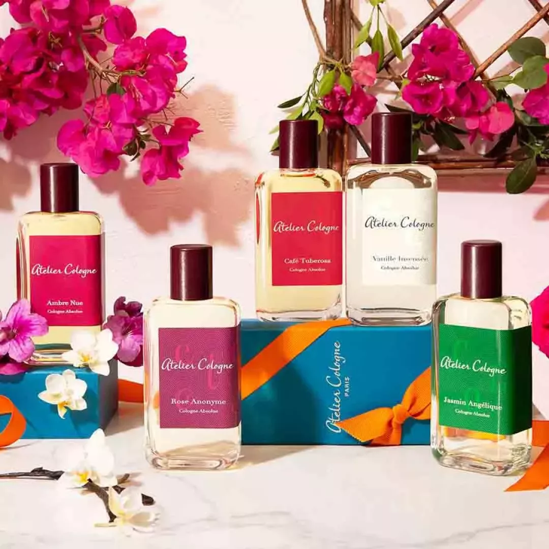عطر اتيلير كولون سانتال كارمن للجنسين 100 مل من ماركة Atelier Cologne - أكسيك Axeek