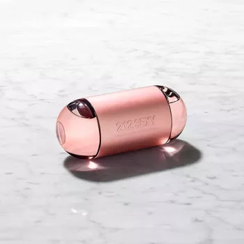 عطر كارولينا هيريرا 212 سكسي للنساء 100 مل