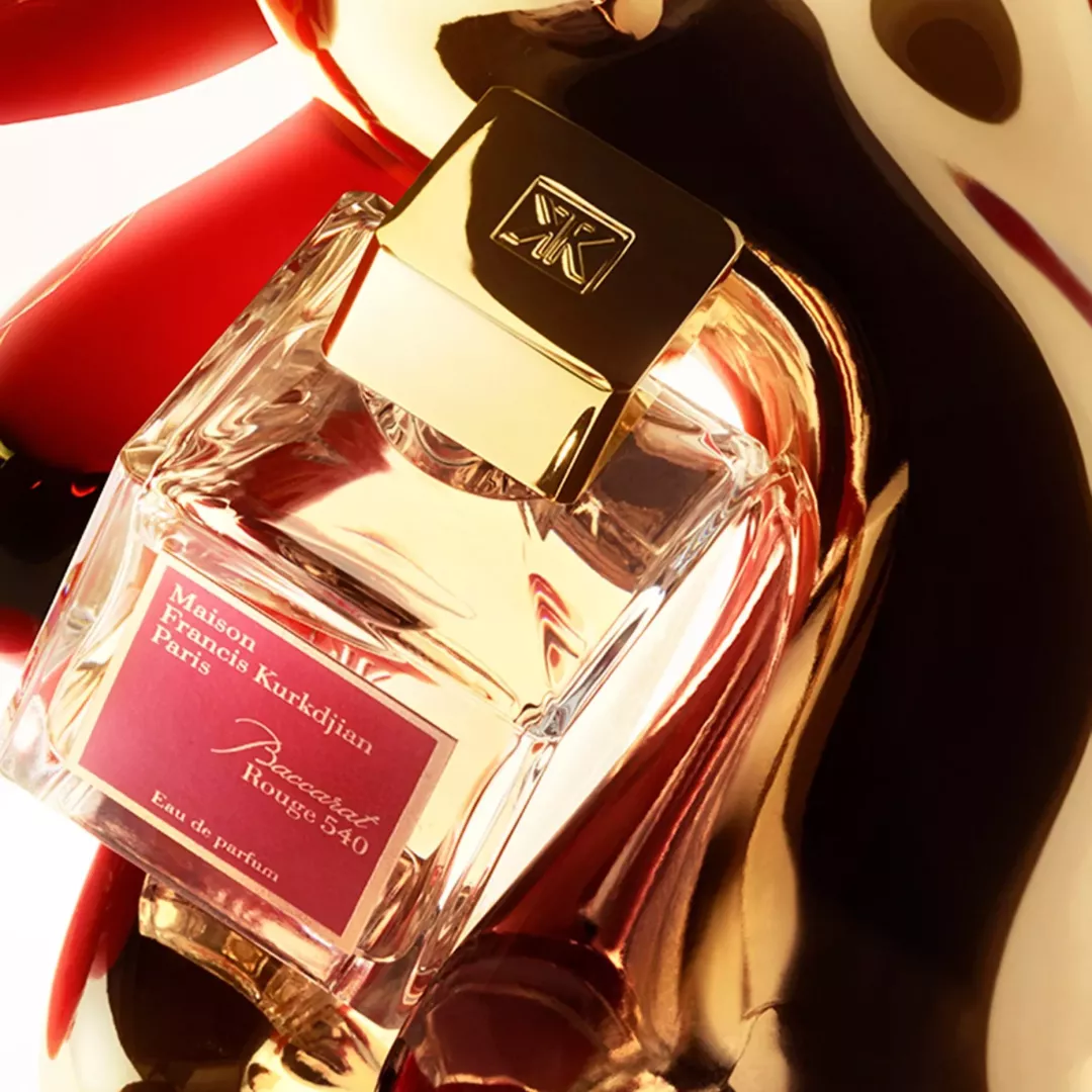 عطر مايسون فرانسيس كوركدجيان باكارات روج 540 للجنسين 70 مل من ماركة Maison Francis Kurkdjian - أكسيك Axeek