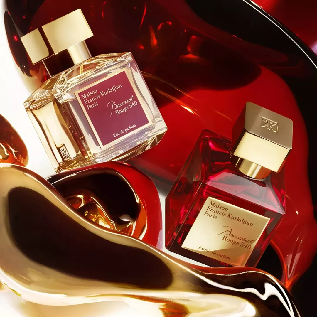 عطر مايسون فرانسيس كوركدجيان باكارات روج 540 للجنسين 70 مل من ماركة Maison Francis Kurkdjian - أكسيك Axeek