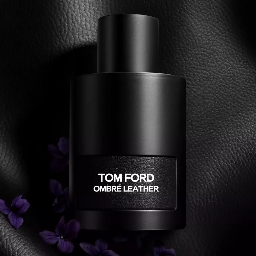 عطر توم فورد أومبري ليذر للجنسين 100 مل من ماركة TOM FORD - أكسيك Axeek