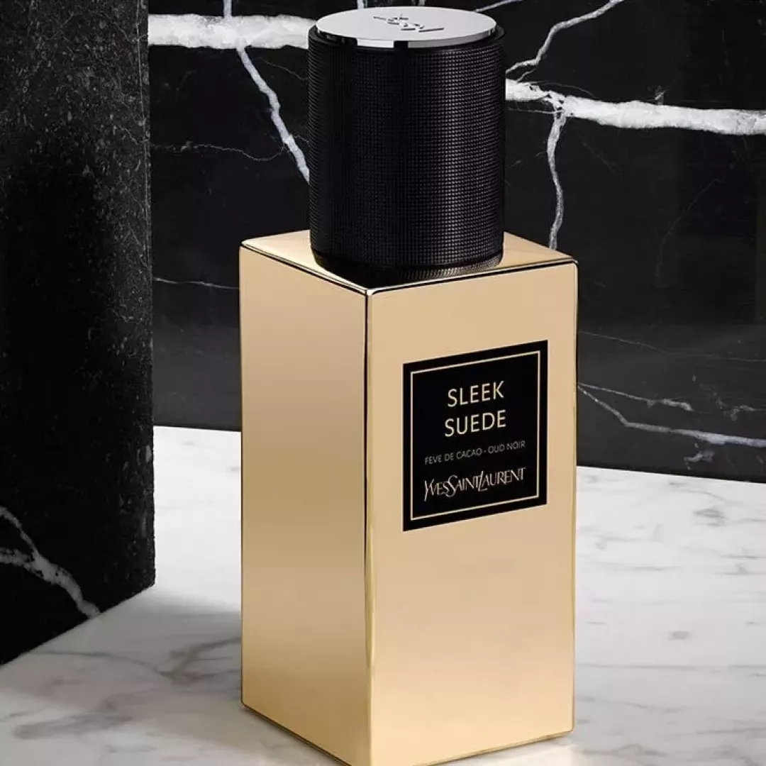عطر إيف سان لوران سليك سويد للجنسين 125 مل من ماركة Yves Saint Laurent - أكسيك Axeek