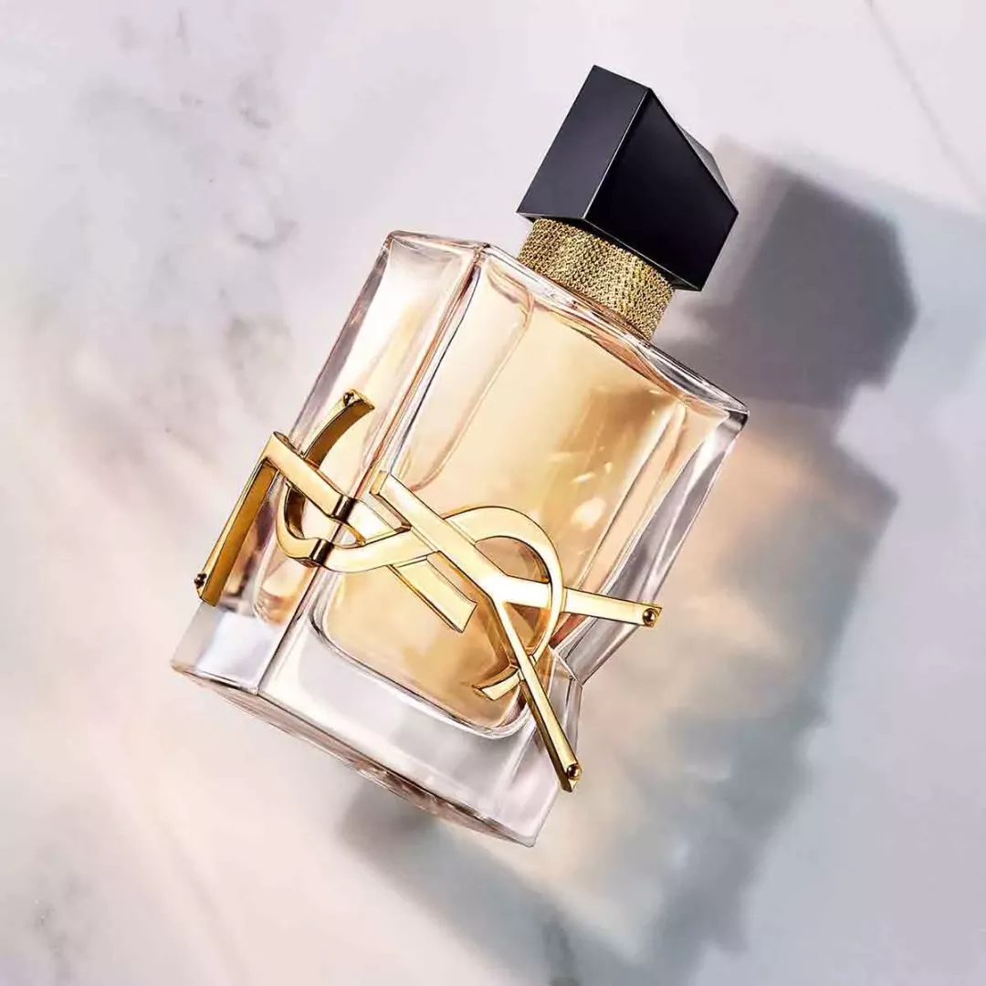 عطر ايف سان لوران ليبر للنساء 90 مل من ماركة Yves Saint Laurent - أكسيك Axeek