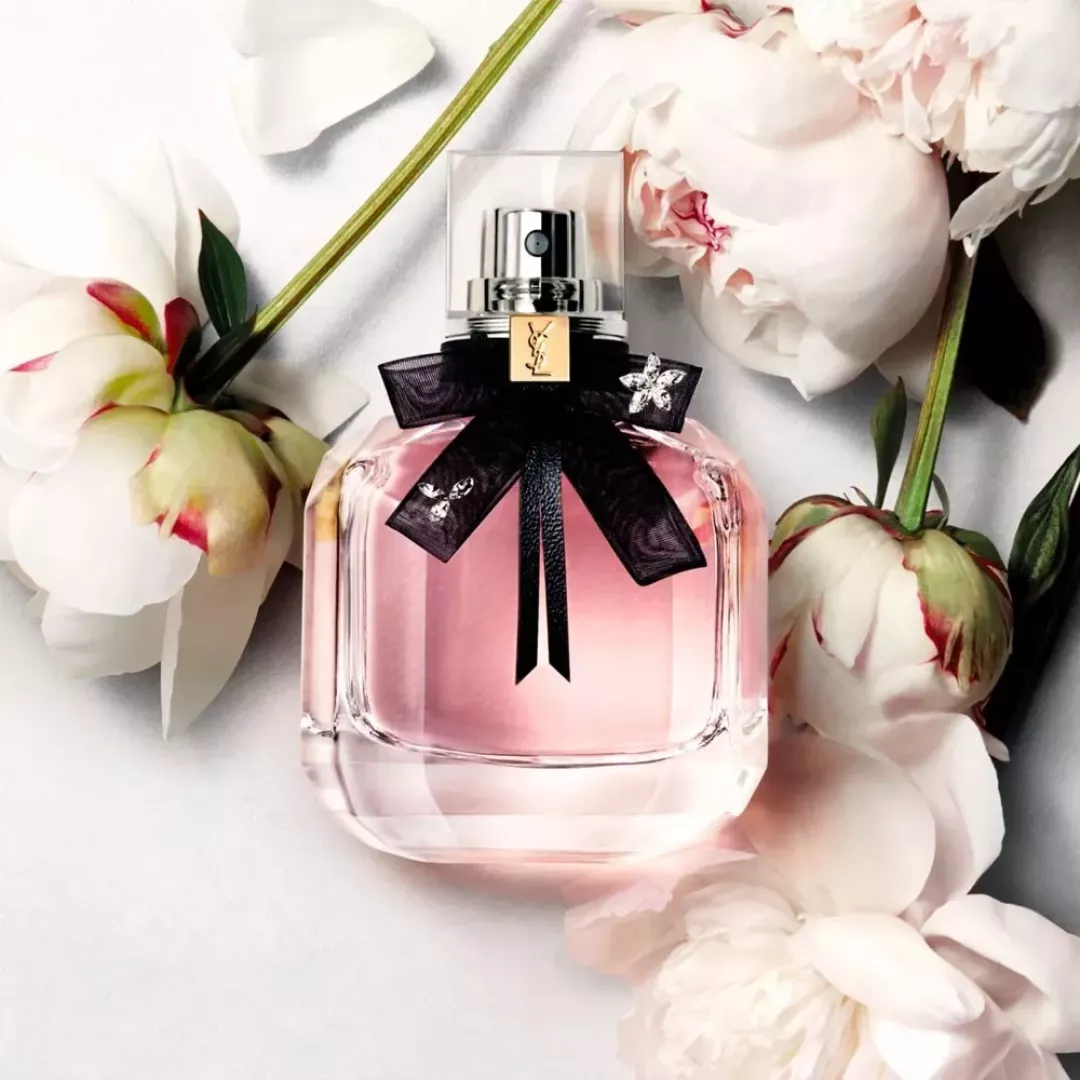 عطر اف سان لوران مون باريس بارفيوم فلورال للنساء 90 مل من ماركة Yves Saint Laurent - أكسيك Axeek