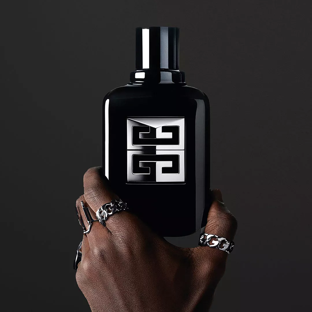 عطر جيفنشي جنتلمان سوسايتي أو دو برفان للرجال 100 مل من ماركة GIVENCHY - أكسيك Axeek