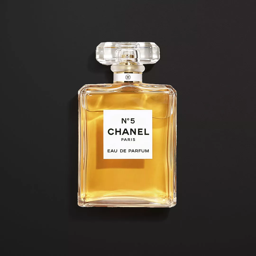 عطر شانيل N°5 للنساء 100 مل من ماركة Chanel - أكسيك Axeek