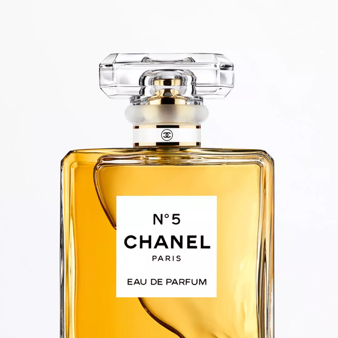 عطر شانيل N°5 للنساء 100 مل من ماركة Chanel - أكسيك Axeek