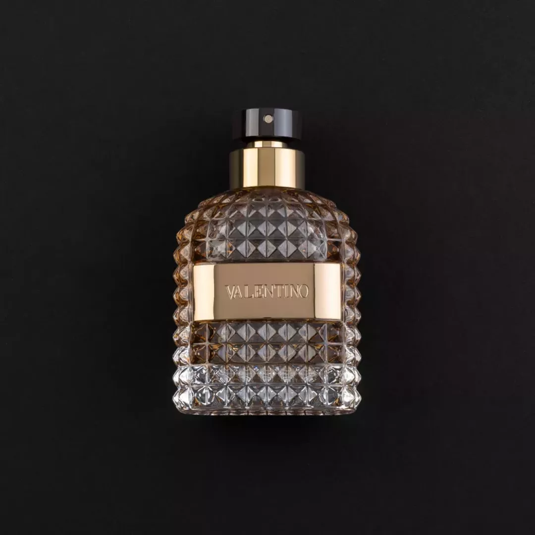عطر فالنتينو أومو - أو دي تواليت للرجال 100 مل من ماركة Valentino - أكسيك Axeek