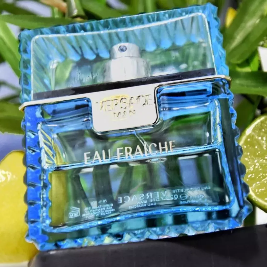 عطر فرزاتشي او فريش - أو دي تواليت للرجال 100 مل من ماركة Versace - أكسيك Axeek