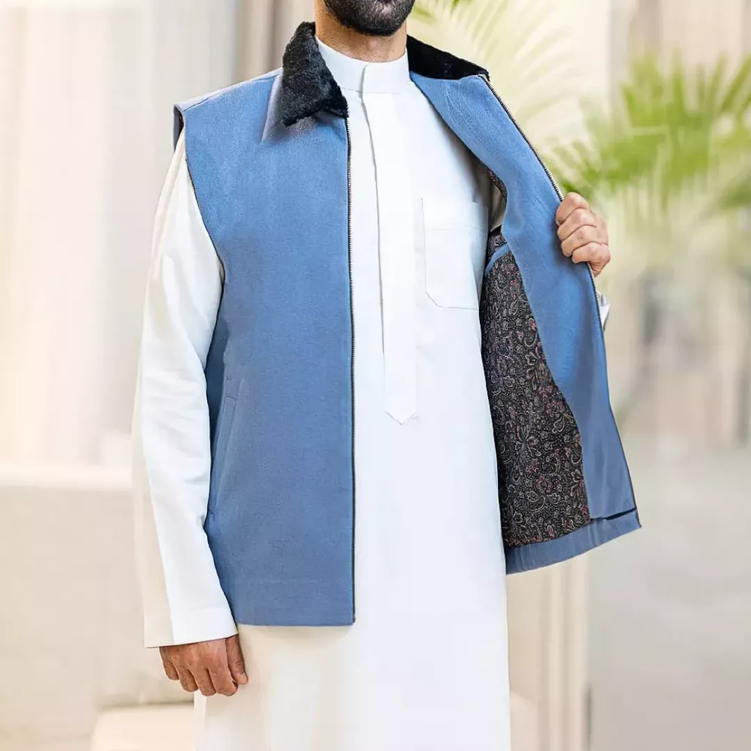 سديري جوخ رجالي ازرق فاتح H02 من ماركة SHLTA - أكسيك Axeek