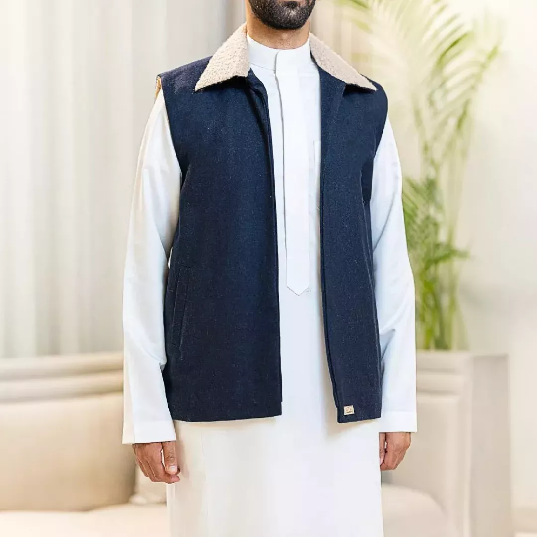 سديري جوخ رجالي ازرق غامق H07 من ماركة SHLTA - أكسيك Axeek