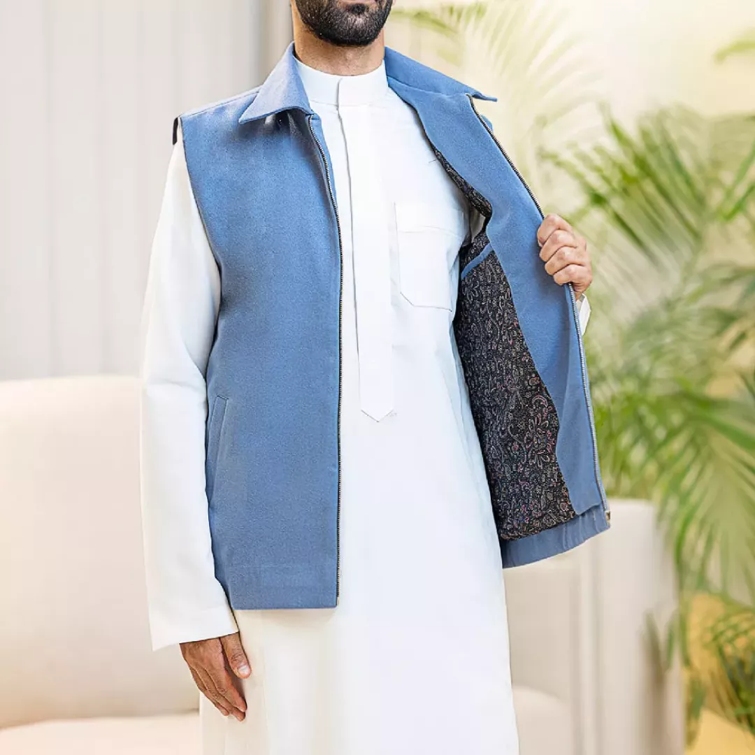 سديري جوخ رجالي ازرق فاتح H09 من ماركة SHLTA - أكسيك Axeek