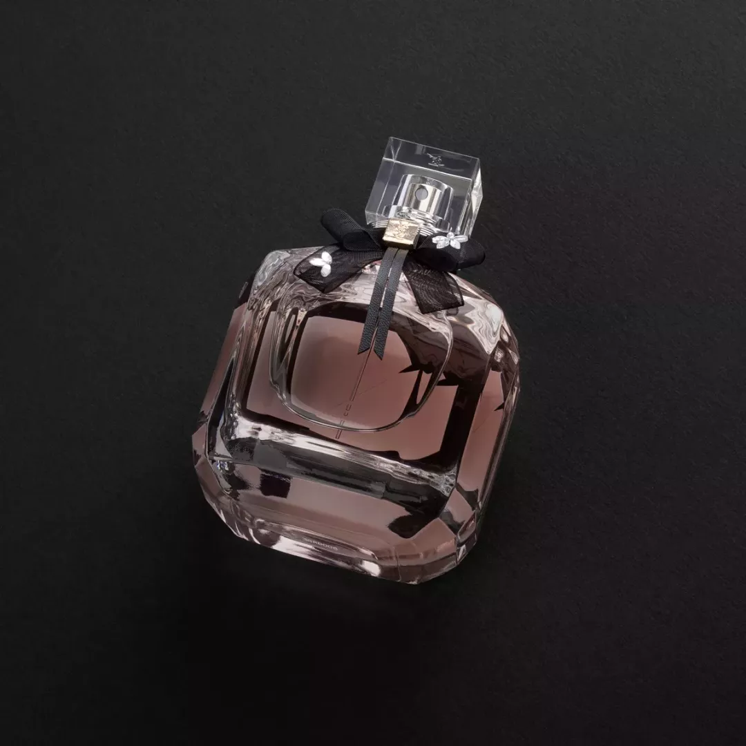 عطر اف سان لوران مون باريس بارفيوم فلورال للنساء 90 مل من ماركة Yves Saint Laurent - أكسيك Axeek
